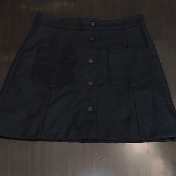 Zara black button skirt size small! - Picture 1 of 3